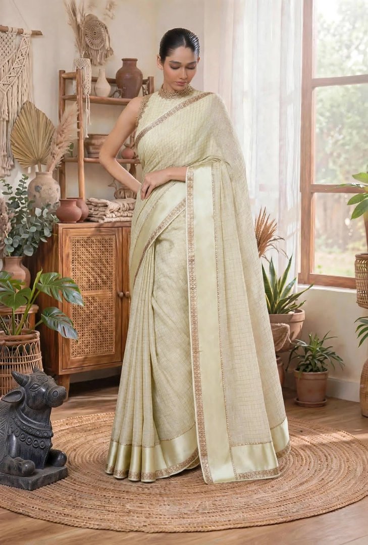 Fabric: Premium viscose saree